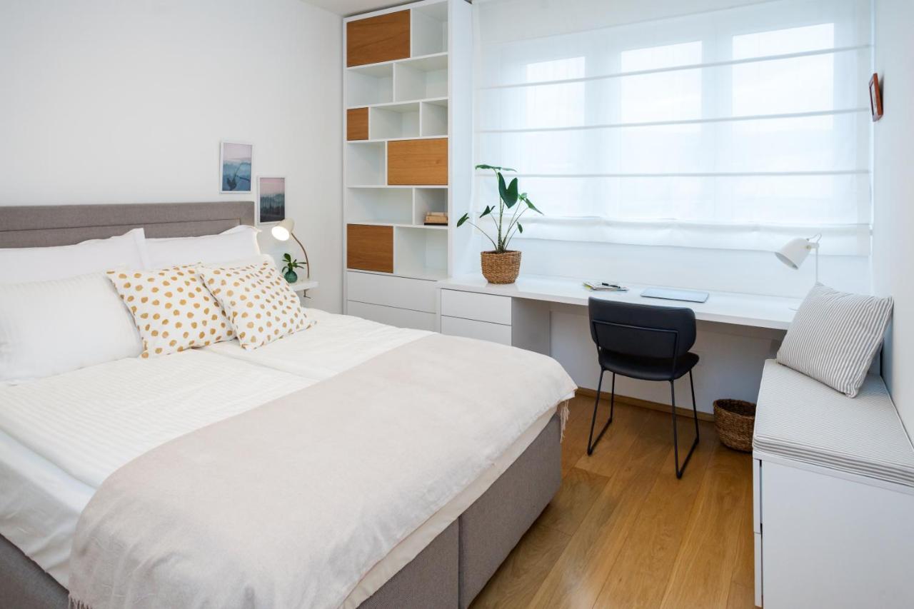Luxury Apartment Ivari Split Buitenkant foto